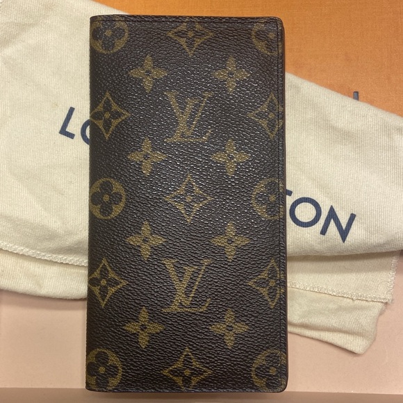 Louis Vuitton Handbags - Authentic Louis Vuitton brown LV Monogram Slim Bifold check Wallet